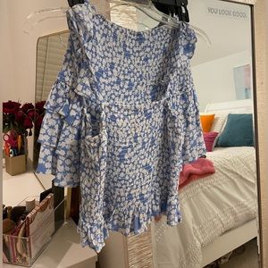 Contemporary Cottage Matching Blue and White Set